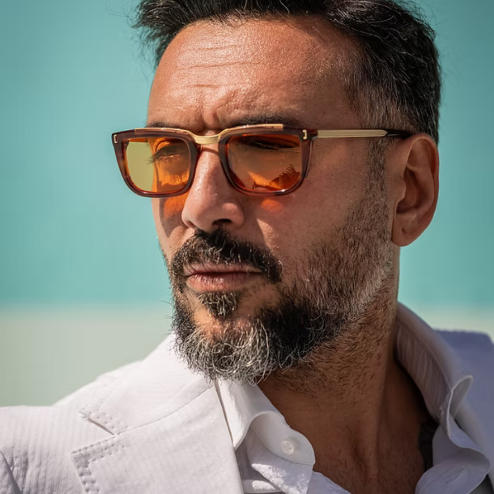ETERNO NAPOLI Alberti Limited Edition – side view of Mazzucchelli M49 bio acetate optical frames, decorated metal bridge with adjustable screws, 60 handcrafted steps, made in Italy