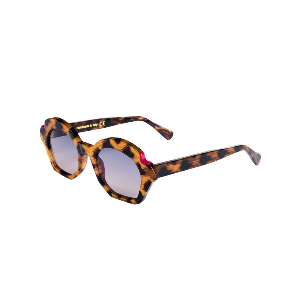 BAYRIA CAER luxury eyewear side view heritage design premium materials designer frame Italian quality
