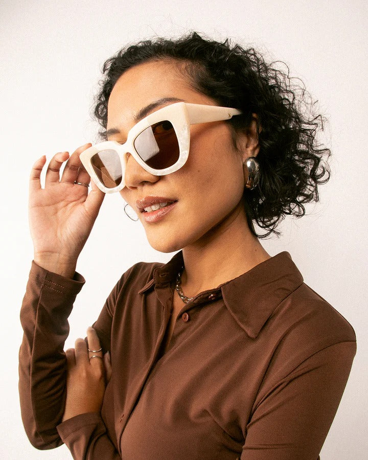 OSCARXFRANK FAIRFAX glasses detail premium acetate construction quality