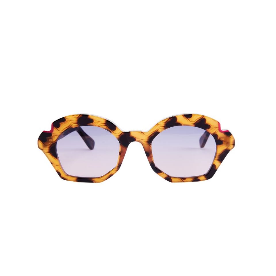 BAYRIA CAER Celtic heritage eyewear fortress design Italian craftsmanship premium construction strong character
