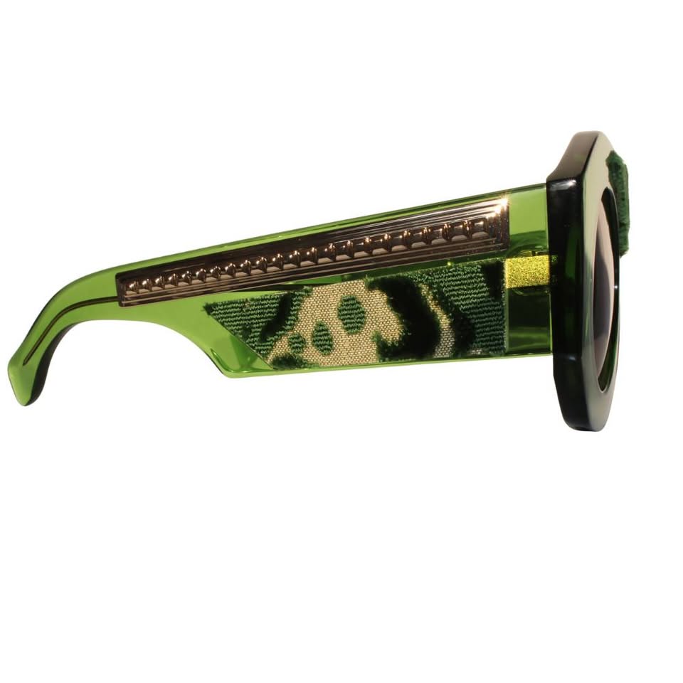 CLARISSA OLIVERIO 24 GREEN detail 19th century silk velvet bottle green acetate collector piece made in Italy
