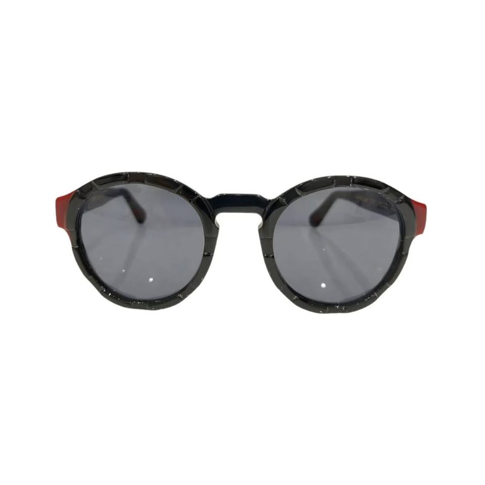 BAYRIA VALORUM premium value eyewear courageous design Italian craftsmanship exceptional quality authentic style
