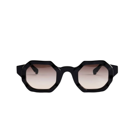 BAYRIA STABIAE ancient Roman luxury eyewear elegant design Italian craftsmanship premium construction classical beauty
