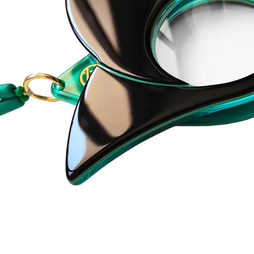 Tulipán Verde +2.50 reading glasses detail view - Premium acetate frame with elegant minimalist design
