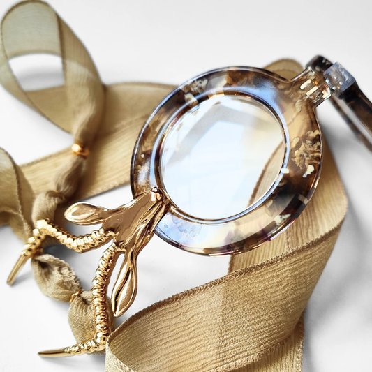 FLIPPAN'LOOK Impala Marrón Reading Glasses - African Inspired Ochre Beige Golden Acetate Detail
