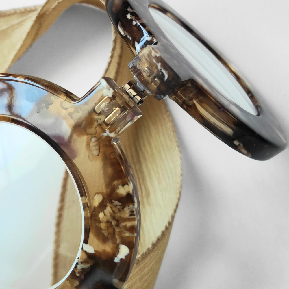 FLIPPAN'LOOK Savannah Collection Eyeglasses - Artisanal Impala Antelope Natural Silk Necklace
