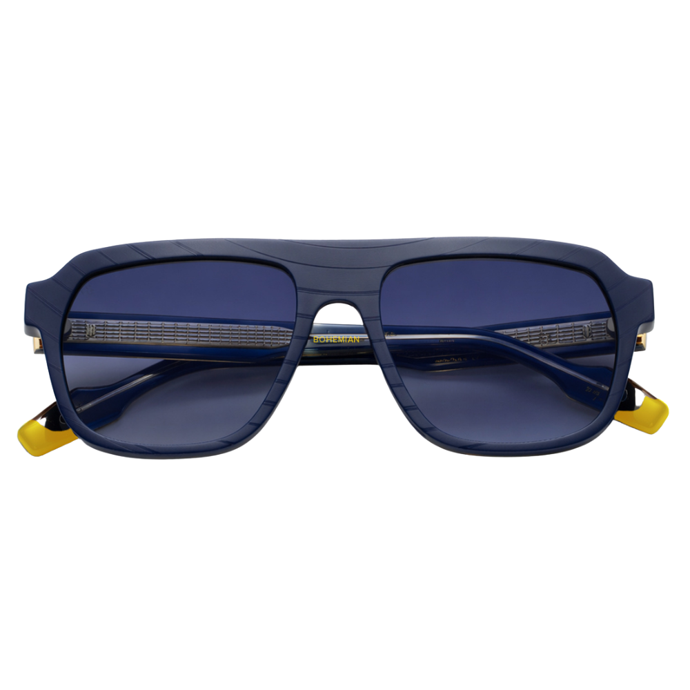 Woodys x Queen Bohemian C02 limited edition sunglasses with vinyl front – front view
