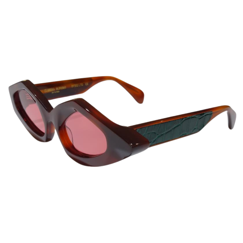CLARISSA OLIVERIO MAGGIO C01 – Detail of authentic crocodile leather temples, CITES certified exotic leather, Italian designer frames
