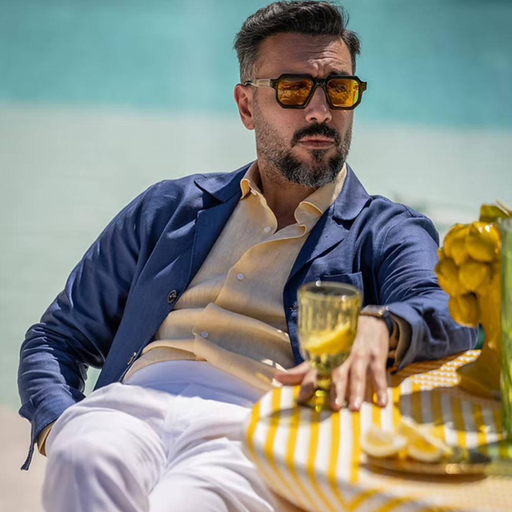 ETERNO NAPOLI Di Giorgio Limited Edition – side view of black bio acetate frames, yellow lens GE010, polygonal geometric front design, 60 handcrafted steps, made in Italy
